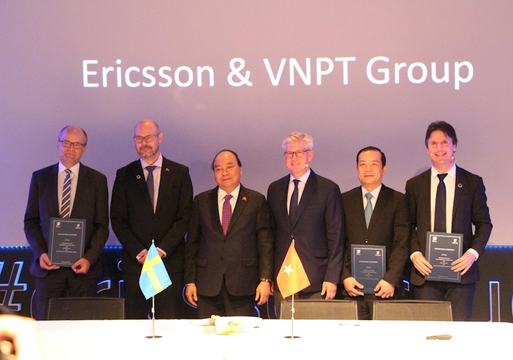 Ericsson và VNPT hợp tác cung cấp các dịch vụ kỹ thuật số | Ericsson cùng VNPT bắt tay hợp tác đổi mới sáng tạo Công nghiệp 4.0 và Internet vạn vật | Ericsson và VNPT ký thỏa thuận hợp tác sáng tạo Công nghiệp 4.0 và Internet vạn vật