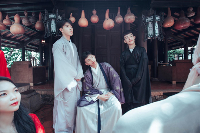 Tap the lop chi gan 20 trieu cho bo anh ky yeu cover MV 'Anh oi o lai' hinh anh 7