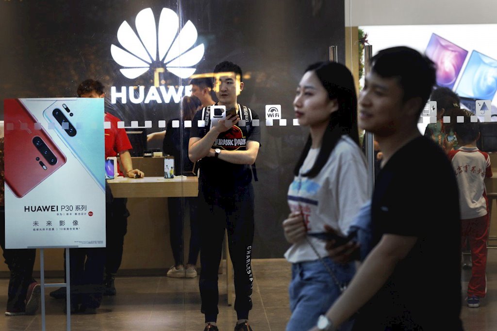 Không chỉ Huawei, hơn 140 công ty Trung Quốc bị liệt vào danh sách đen của Mỹ