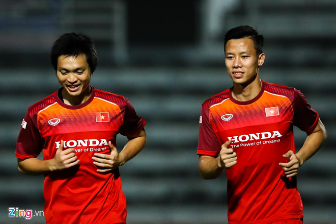 Tuyen Viet Nam danh bai Thai Lan bang ban thang o phut bu gio hinh anh 11