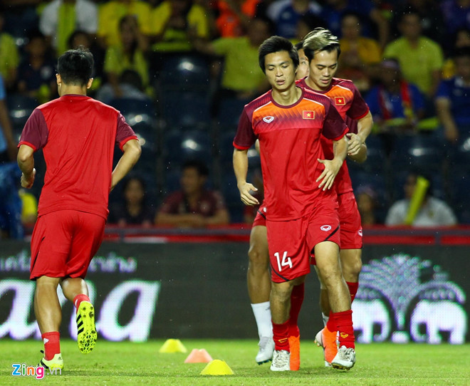 Tuyen Viet Nam danh bai Thai Lan bang ban thang o phut bu gio hinh anh 14