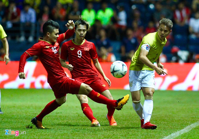 Tuyen Viet Nam danh bai Thai Lan bang ban thang o phut bu gio hinh anh 1