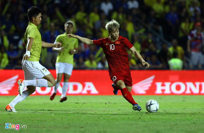 Tuyen Viet Nam danh bai Thai Lan bang ban thang o phut bu gio hinh anh 33
