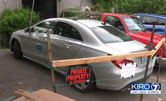 Do xe truoc cua, chu nha nhot xe doi tra tien hinh anh 5