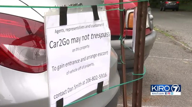 Do xe truoc cua, chu nha nhot xe doi tra tien hinh anh 6