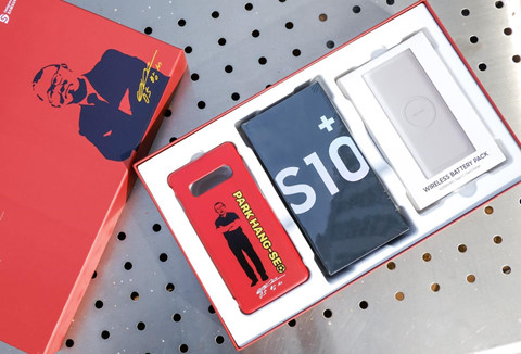 Chi tiet Galaxy S10+ phien ban Park Hang-seo cho fan bong da Viet Nam hinh anh 2