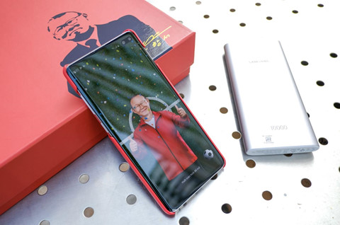 Chi tiet Galaxy S10+ phien ban Park Hang-seo cho fan bong da Viet Nam hinh anh 5