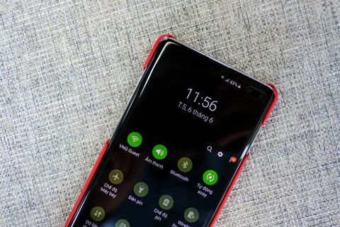 Chi tiet Galaxy S10+ phien ban Park Hang-seo cho fan bong da Viet Nam hinh anh 8