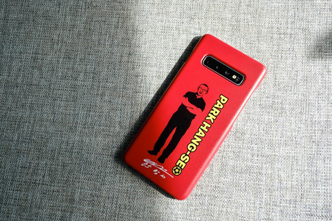 Chi tiet Galaxy S10+ phien ban Park Hang-seo cho fan bong da Viet Nam hinh anh 9
