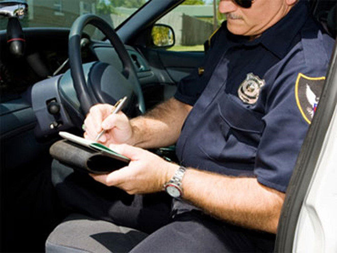 Ghi ve phat do xe, moi nam thu ve 1,4 ty USD hinh anh 6