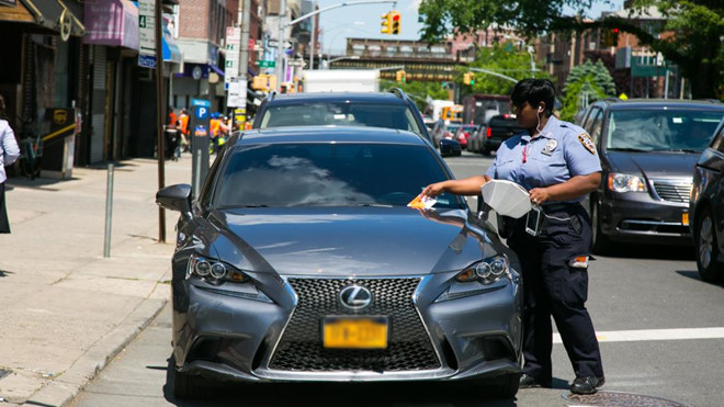 Ghi ve phat do xe, moi nam thu ve 1,4 ty USD hinh anh 7