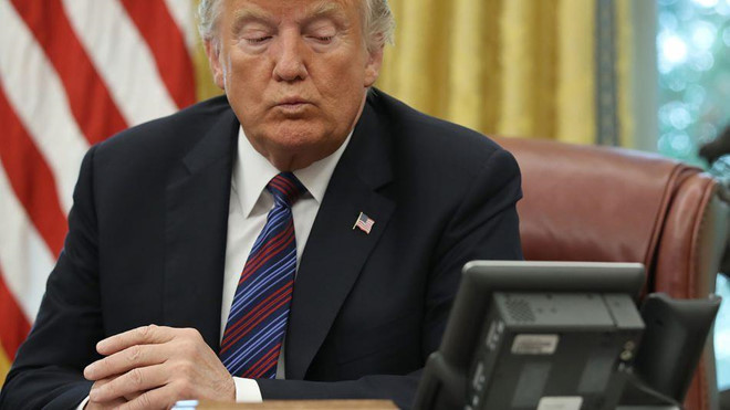 Ong Trump che Trung Quoc thieu nhung 'thien tai mac ao ngu ra duong' hinh anh 2