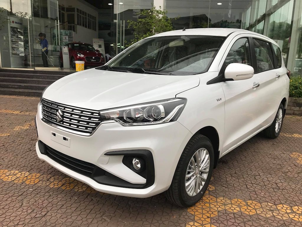Suzuki Ertiga 2019 Ồ Ạt Về Đại Lý, Sẵn Sàng Đối Đầu Với Mitsubishi Xpander