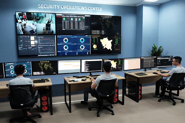 Các tỉnh cũng cần thành phố thông minh và trung tâm giám sát không gian mạng