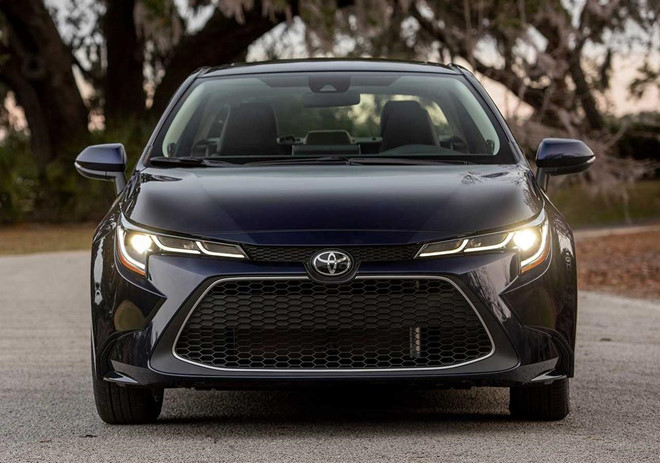 Xe Toyota trong nam toi se co them 2 tinh nang moi cuu mang tai xe hinh anh 1