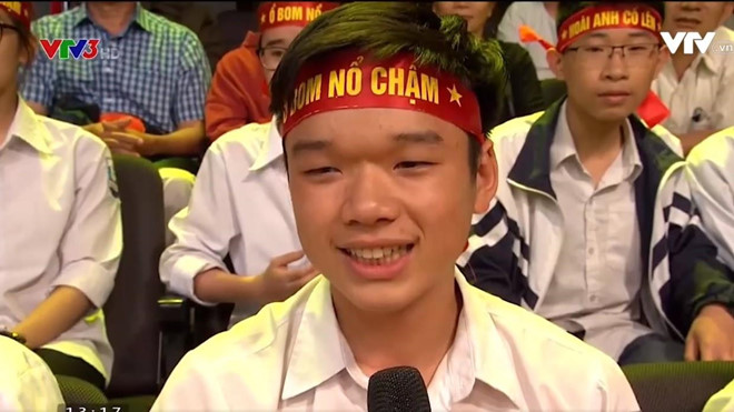 Loat cau hoi gay tranh cai cua 'Duong len dinh Olympia' hinh anh 3