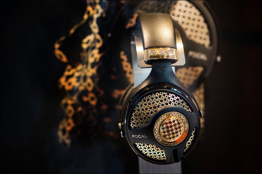 Tai nghe đắt nhất thế giới, 2,7 tỷ đồng, sẽ cho khách nghe thử tại triển lãm Headphile Show 2019 ở TP.HCM