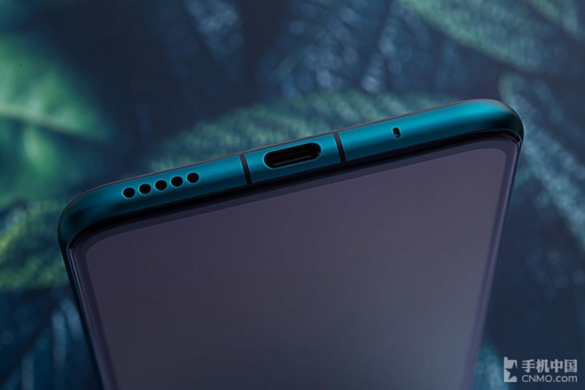 Bat chap cam van, Huawei van ra loat dien thoai moi hinh anh 5