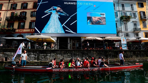 Thị trường quan trọng nhất quay lưng, Huawei ngày càng khó sống