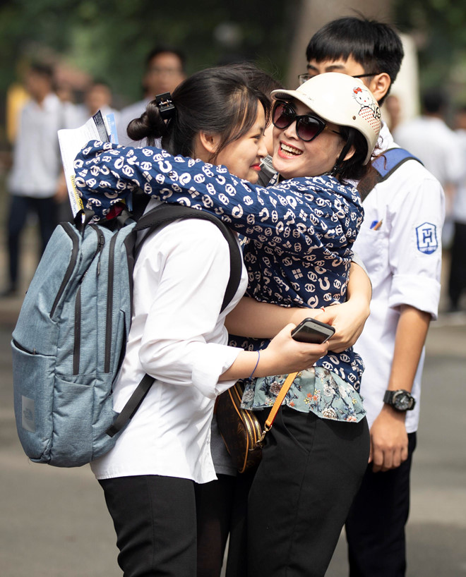 'Lam bai duoc khong con' - cau noi thay long me cha vao nhung ngay thi hinh anh 5