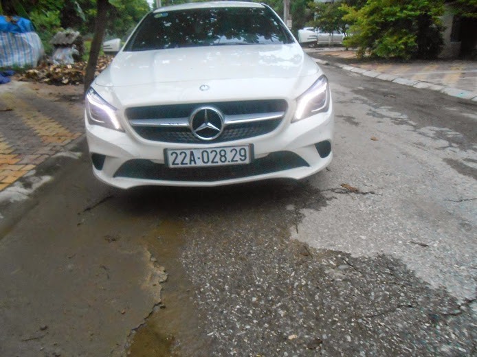 Dân chơi Tuyên Quang nổi danh dàn xe sang biển đẹp