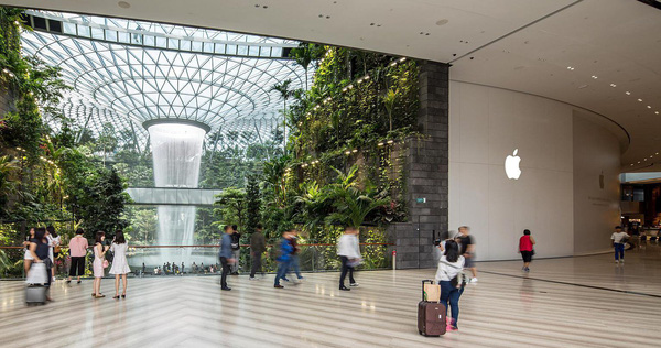 Apple mở cửa hàng ngay trong sân bay Changi (Singapore): Tin vui cho dân buôn iPhone Việt Nam