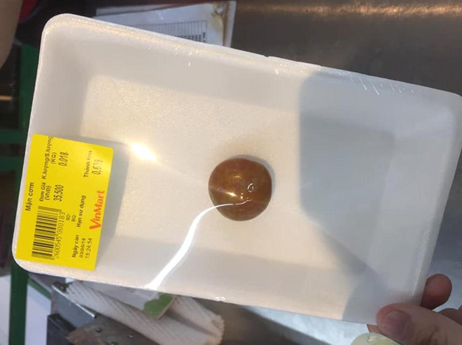 Hoc theo nam thanh nien vao sieu thi mua mot qua vai hinh anh 3