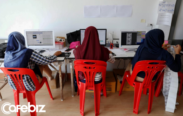 Livestream chính là cần câu cơm của bán hàng online: Chàng trai Thái Lan kiếm gần 1 triệu USD/tháng nhờ livestream bán hải sản quá sống động - Ảnh 3.