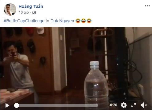 Con gai chuong mon Vinh Xuan bat trend trao luu xoay nguoi da nap chai hinh anh 4