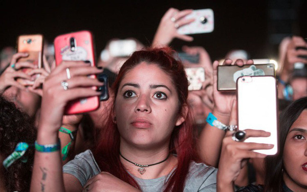 Thế hệ trẻ ngày càng chán Facebook, Skype, Twitter và Instagram