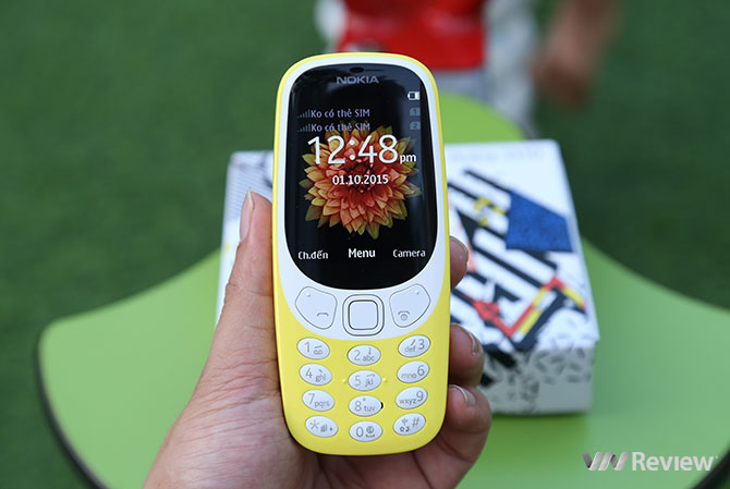 Nokia 3310 Cổ Chính Hãng: Với chất lượng cổ điển chính hãng, Nokia 3310 sẽ mang lại cho bạn trải nghiệm độc đáo và hoàn toàn khác biệt so với các loại điện thoại hiện đại hiện nay. Trust me, việc sở hữu một chiếc Nokia 3310 sẽ khiến bạn cảm thấy tự tin hơn mỗi khi cầm trong tay.