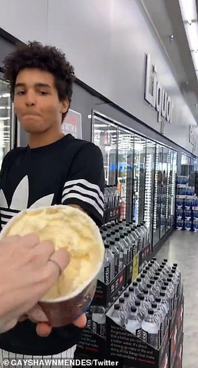 Nem trom do o sieu thi - 'trao luu' xau xi khien dan mang My bat binh hinh anh 4