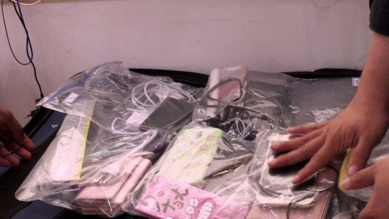 Nguoi tre Han dau dau 'vat lon' voi chung nghien game, smartphone hinh anh 4