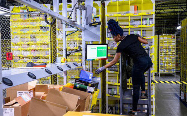 'Chất' như Amazon: Mỗi nhân viên được 'cho không' 7.000 USD để học kỹ năng mới, không bắt buộc phải ở lại Amazon