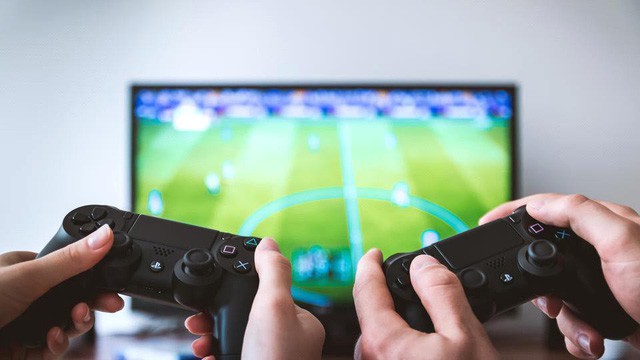 Nghiên cứu cho thấy, chơi game có thể giúp tăng khả năng sáng tạo hơn việc đọc sách - Ảnh 1. Nghiên cứu cho thấy, chơi game có thể giúp tăng khả năng sáng tạo hơn việc đọc sách - Ảnh 1.