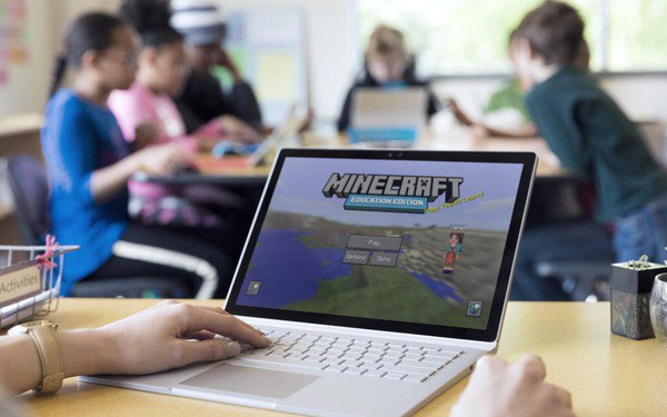 Nghiên cứu cho thấy, chơi game có thể giúp tăng khả năng sáng tạo hơn việc đọc sách