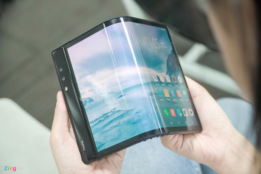 Lan dau thu smartphone gap tai VN, toi uoc nha san xuat dung tao ra no hinh anh 1