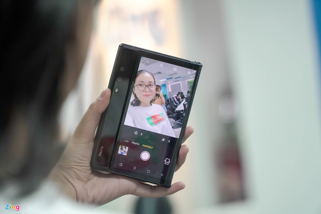 Lan dau thu smartphone gap tai VN, toi uoc nha san xuat dung tao ra no hinh anh 9