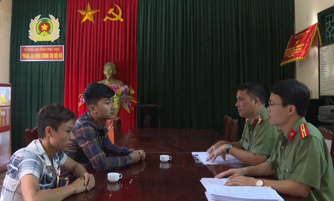 'Bao chot' tren Facebook, nhom thanh nien bi xu phat hinh anh 1