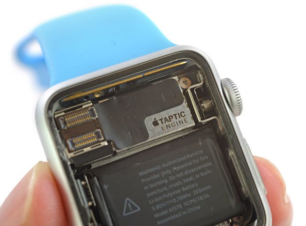 “Ngầu” như Apple: Tặng luôn nhân viên hàng ngàn Apple Watch chỉ vì chi tiết này