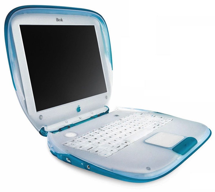 Cách đây 20 năm, Steve Jobs đã giới thiệu chiếc iBook hỗ trợ mạng không dây đầu tiên