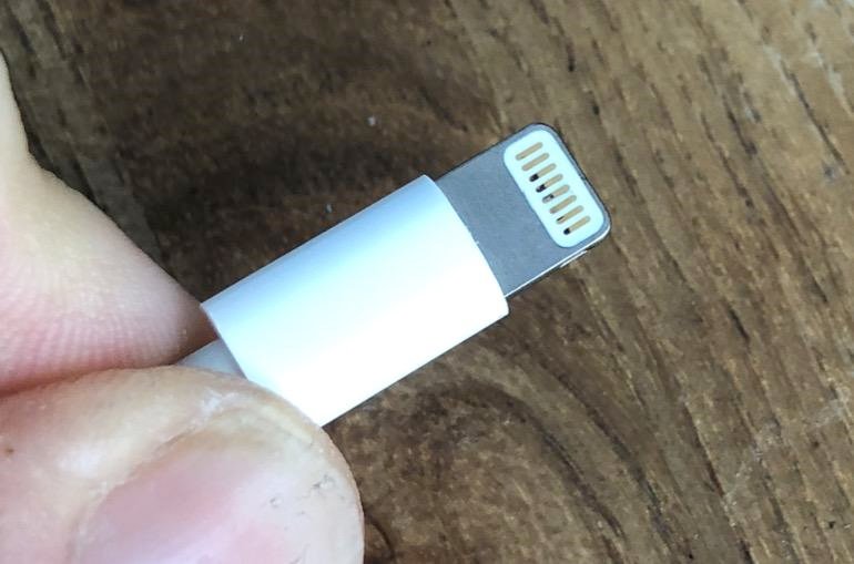 iphone khong sac duoc pin