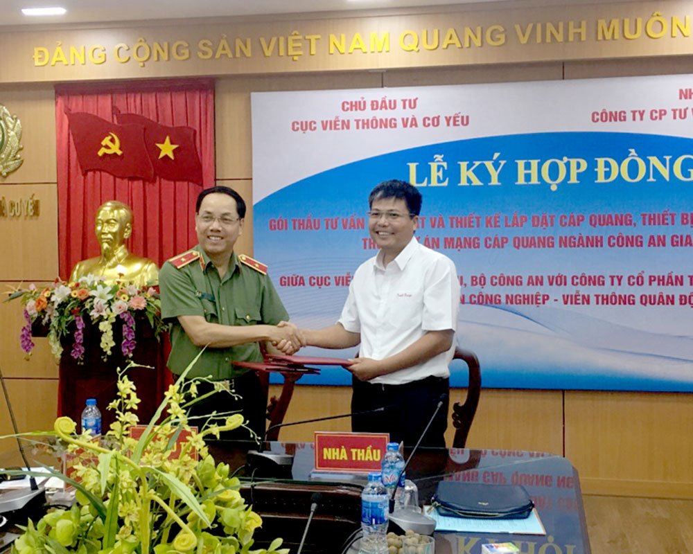 Viettel sẽ xây dựng mạng cáp quang cho Bộ Công an