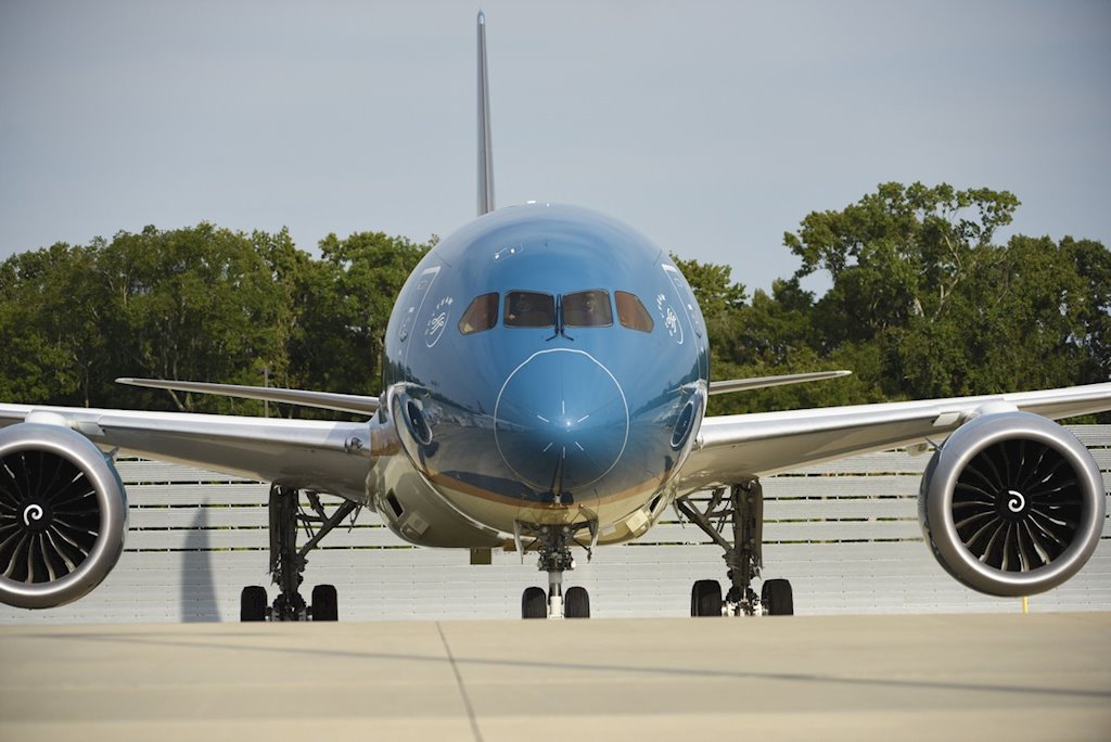 Siêu máy bay Boeing 787-10 Dreamliner đầu tiên sắp cất cánh ở Việt Nam