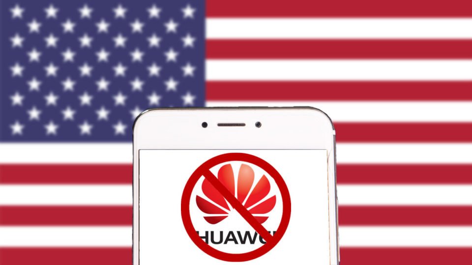 Mỹ gia hạn lệnh cấm, nhưng đưa thêm 46 chi nhánh của Huawei vào 'danh sách đen'