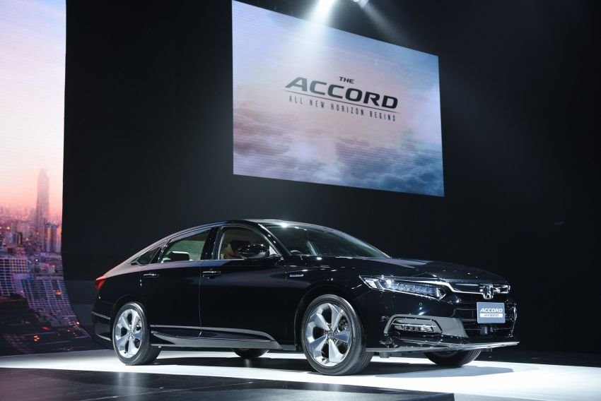 Honda Việt Nam tiết lộ thời điểm ra mắt Accord 2019, cạnh tranh Toyota Camry