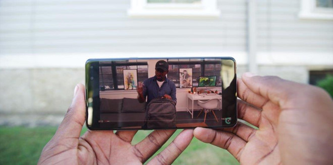 Thu mang 5G, blogger cong nghe noi tieng nhat TG that vong toan tap hinh anh 9