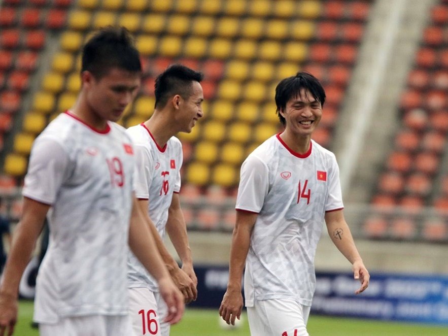 Xem bóng đá trực tiếp trên YouTube hôm nay: Việt Nam vs Thái Lan vòng loại World Cup