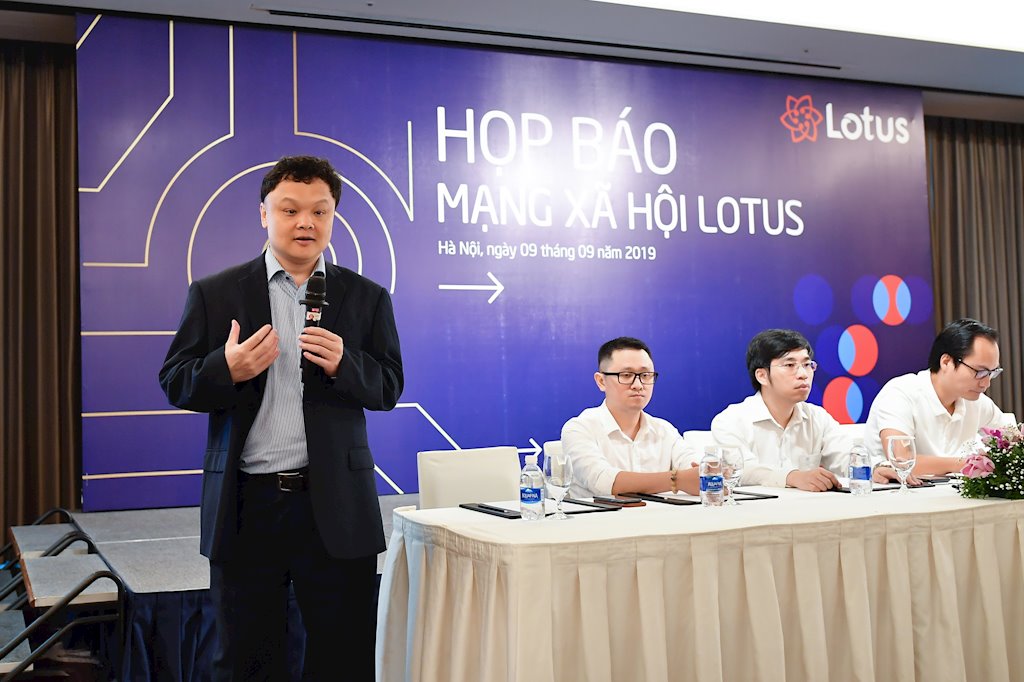 CEO VCCorp: Lotus không đi vào thị trường ngách, 