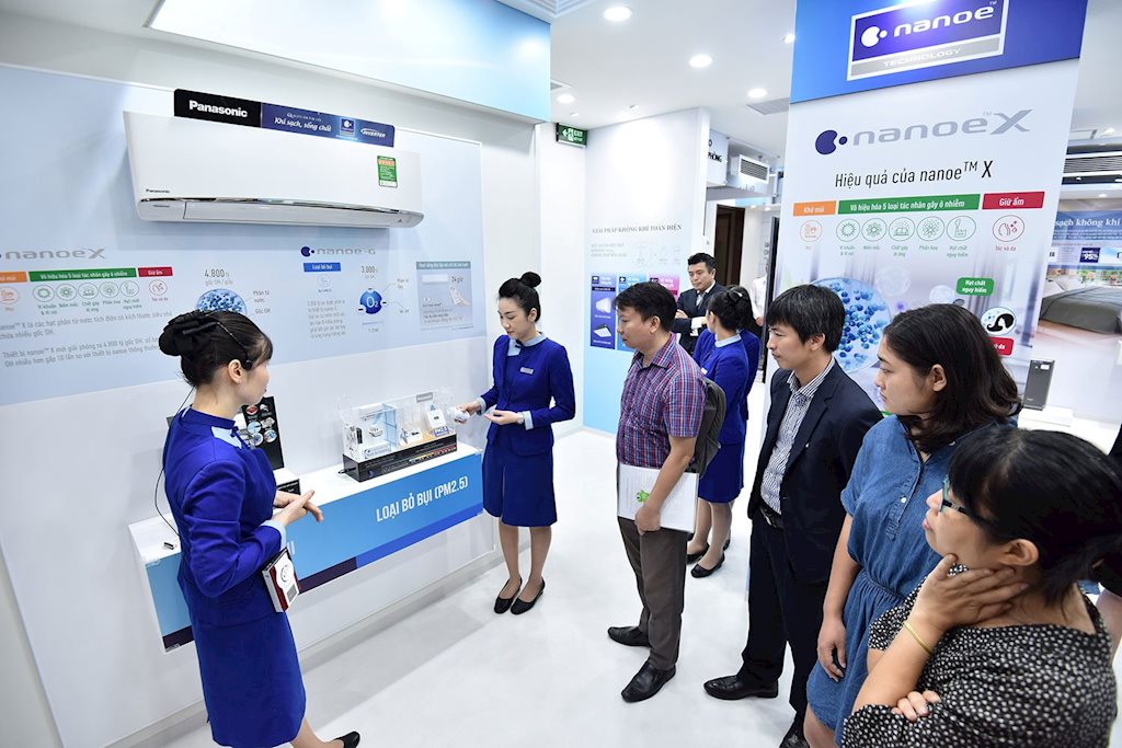 Bên trong khu trưng bày giải pháp không khí công nghệ cao đầu tiên của Panasonic tại Việt Nam